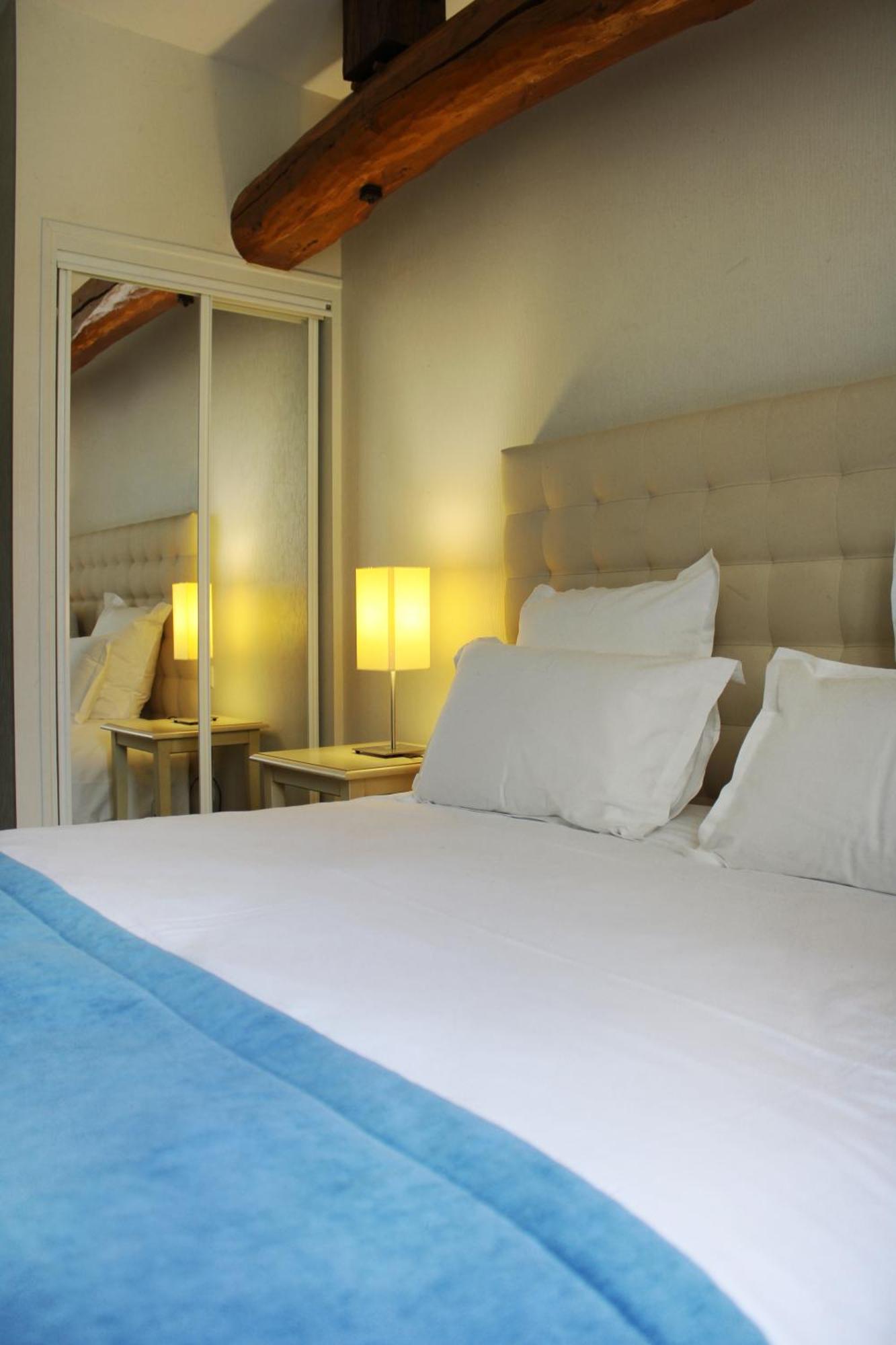 Auberge Du Lac, Sure Hotel Collection By Best Western Mesnil-Saint-Père Exteriér fotografie